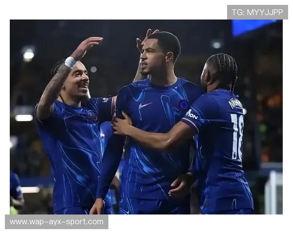 英超多支球队积分接近争四大战进入白热化，英超积分最高